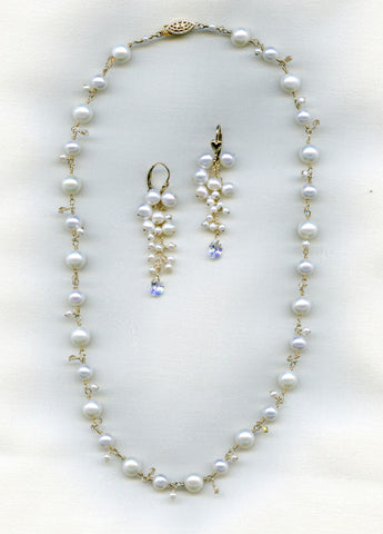 Custom Pearl & Swarovski crystal necklace & Earring Set